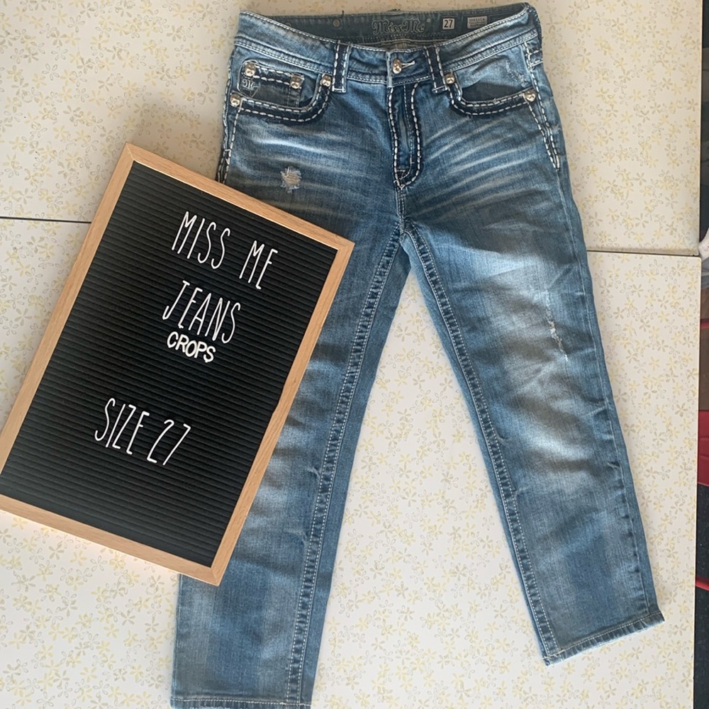Miss Me boyfriend JEANS women’s DISTRESSED cropped capri 27 crops JPB5014